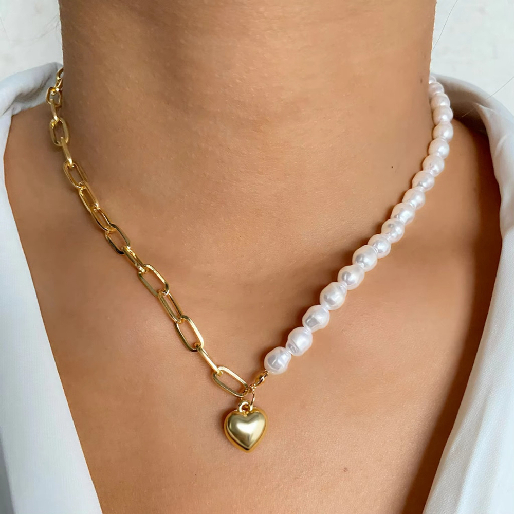 Retro Beaded Faux-Pearl Choker Necklace Asymmetric Heart Gold Colored Chain NWT